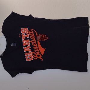 Never Worn Women's SF Giants V-Neck Shirt